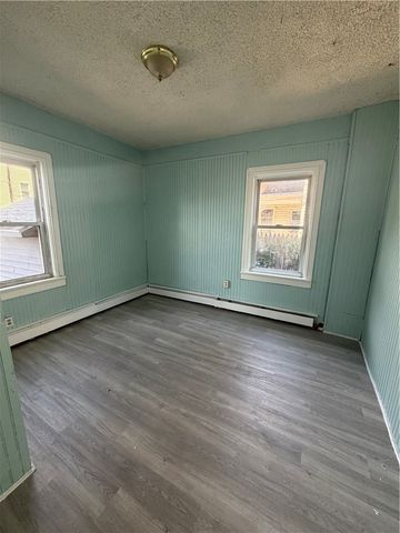 10 La Vaughn Street, Providence, RI 02909