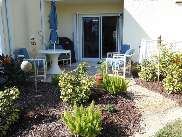 4009 Silver Palm Drive 3, Vero Beach, FL 32963