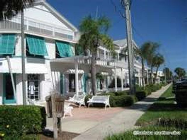 4009 Silver Palm Drive 3, Vero Beach, FL 32963