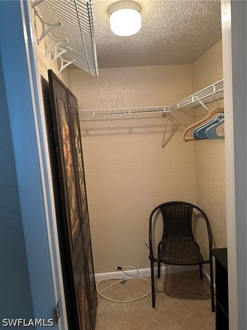 4633 Bayshore DR M2, Naples, FL 34112
