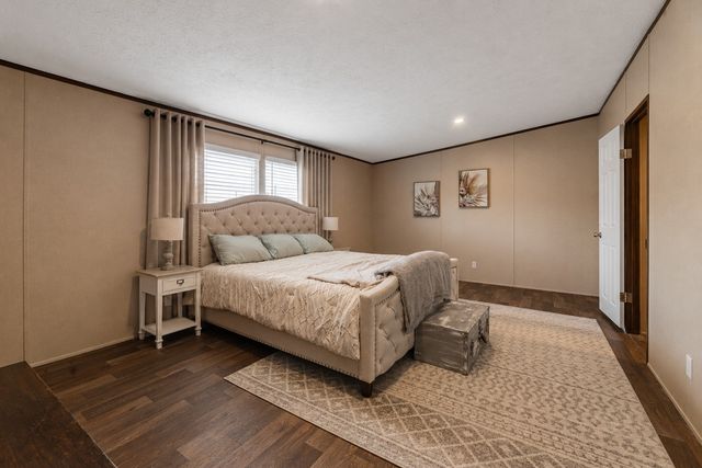 139 Lark Meadow Drive, Runaway Bay, TX 76426