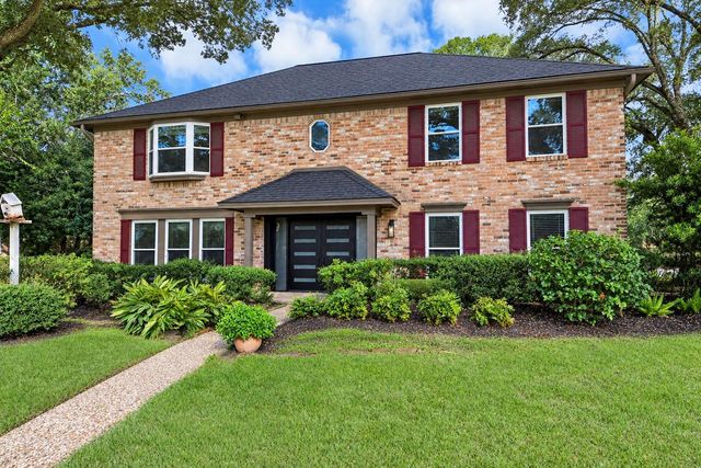 5302 Boyce Springs Drive, Houston, TX 77066