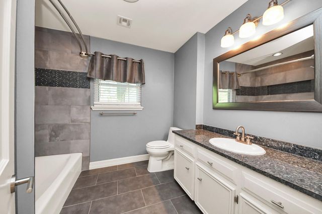5302 Boyce Springs Drive, Houston, TX 77066