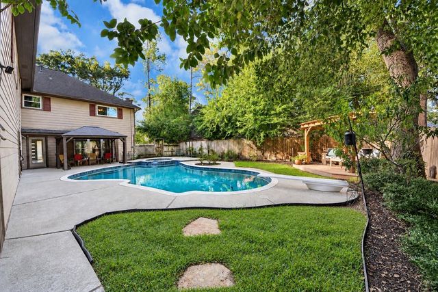 5302 Boyce Springs Drive, Houston, TX 77066