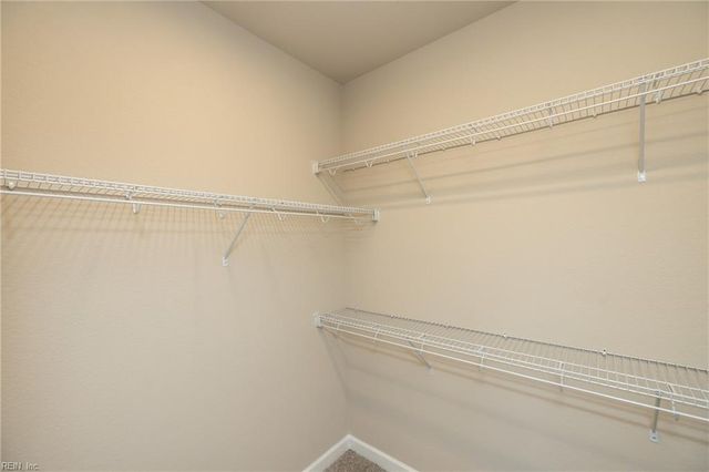 201 Station DR, Suffolk, VA 23434