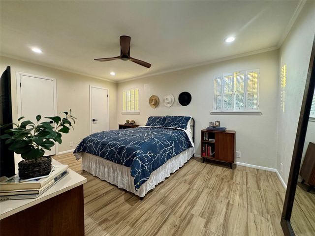 1116 Willowcreek Road, Cleburne, TX 76033