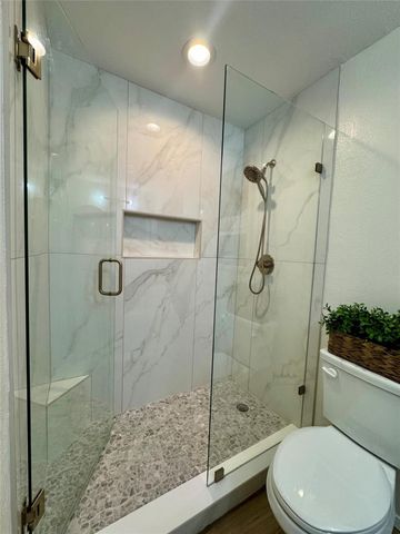 1116 Willowcreek Road, Cleburne, TX 76033