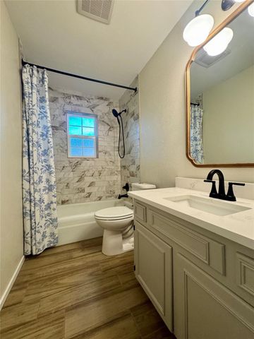 1116 Willowcreek Road, Cleburne, TX 76033