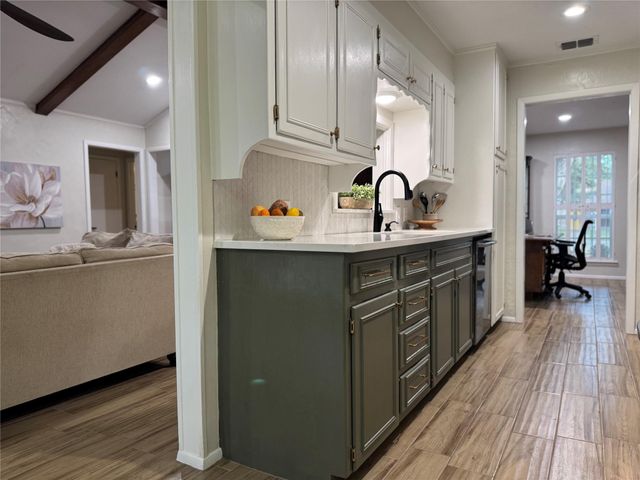 1116 Willowcreek Road, Cleburne, TX 76033