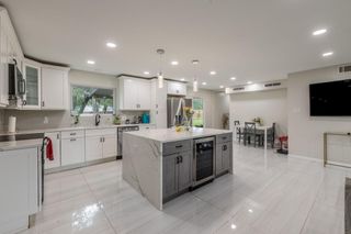 411 Carriage Oaks DR, Liberty Hill, TX 78642