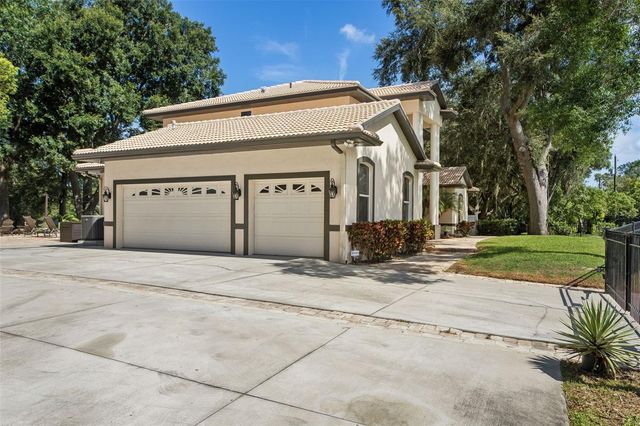 793 DUQUE ROAD, Lutz, FL 33549