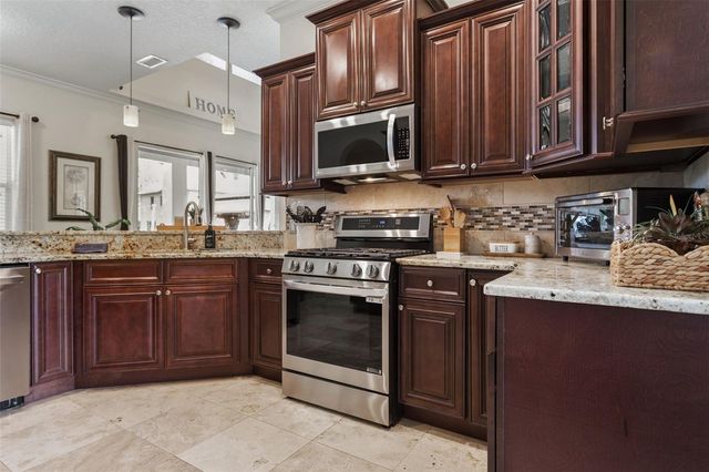 793 DUQUE ROAD, Lutz, FL 33549