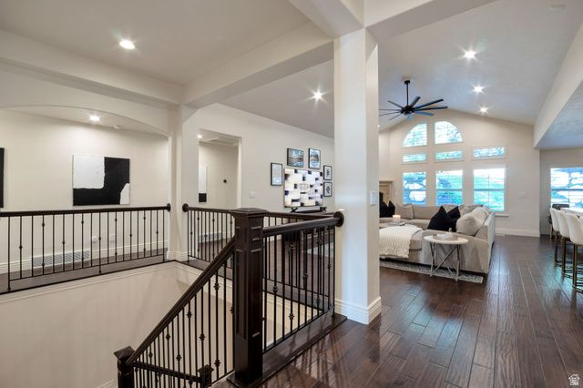 577 S RIDGE TOP LN, North Salt Lake, UT 84054