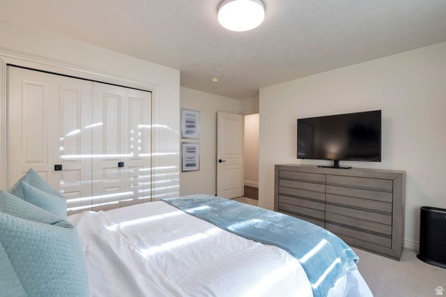 577 S RIDGE TOP LN, North Salt Lake, UT 84054