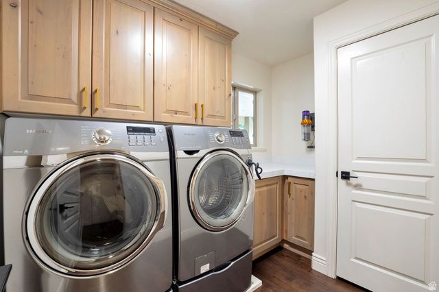 577 S RIDGE TOP LN, North Salt Lake, UT 84054