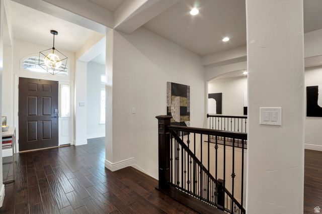 577 S RIDGE TOP LN, North Salt Lake, UT 84054