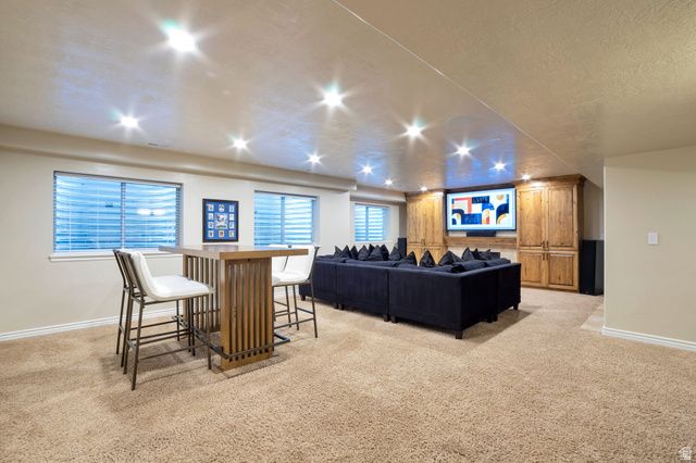 577 S RIDGE TOP LN, North Salt Lake, UT 84054