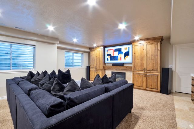 577 S RIDGE TOP LN, North Salt Lake, UT 84054