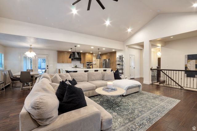 577 S RIDGE TOP LN, North Salt Lake, UT 84054