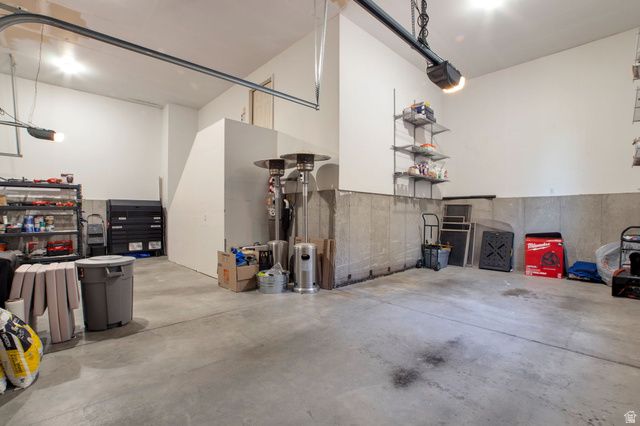 577 S RIDGE TOP LN, North Salt Lake, UT 84054