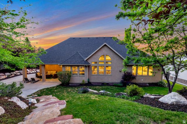 577 S RIDGE TOP LN, North Salt Lake, UT 84054