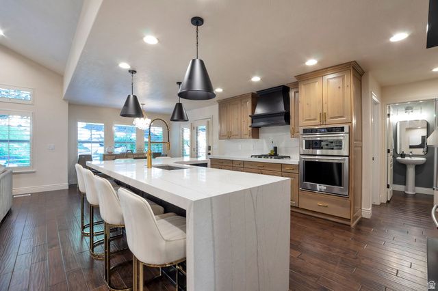 577 S RIDGE TOP LN, North Salt Lake, UT 84054