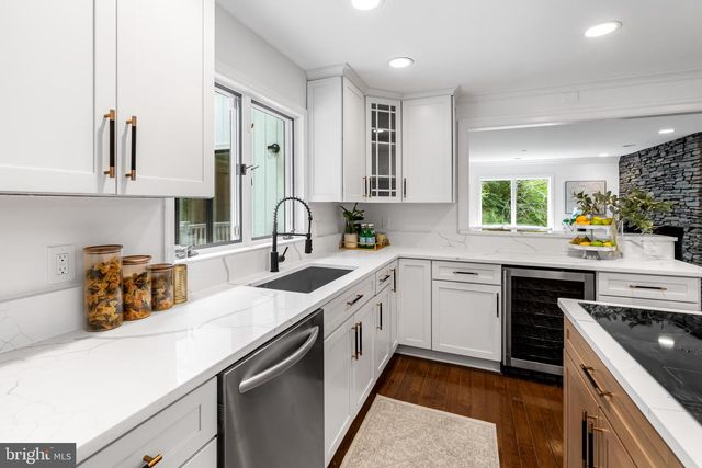2318 SHADED BROOK DR, Owings Mills, MD 21117