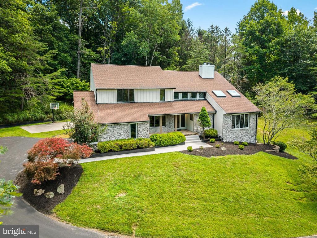 2318 SHADED BROOK DR, Owings Mills, MD 21117