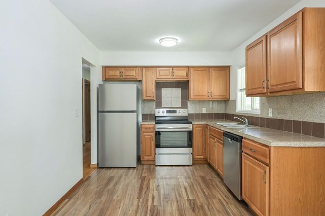 3108 W 108th Street, Bloomington, MN 55431