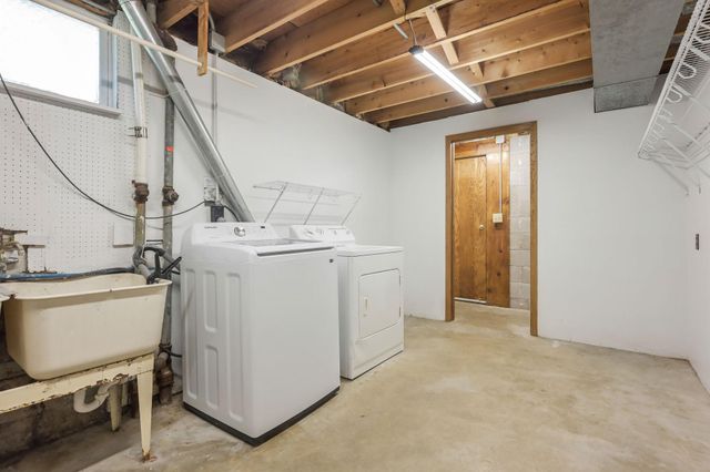 3108 W 108th Street, Bloomington, MN 55431
