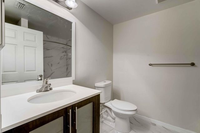 4685 N Haverhill Road B9, West Palm Beach, FL 33417