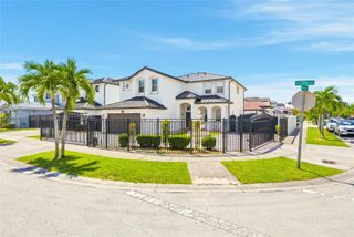 15154 SW 20th Lane, Miami, FL 33185