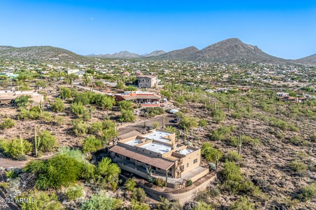 45214 N 15TH Way, New River, AZ 85087