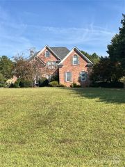 3224 Newcastle Drive, Rock Hill, SC 29732
