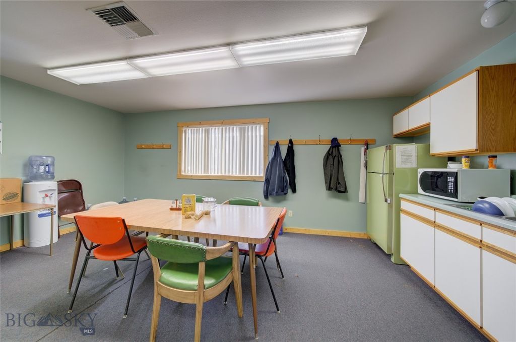 6597 Falcon Lane, Bozeman, MT 59718 photo 10