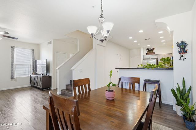 42424 N GAVILAN PEAK Parkway 28102, Anthem, AZ 85086