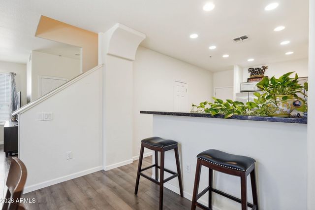 42424 N GAVILAN PEAK Parkway 28102, Anthem, AZ 85086