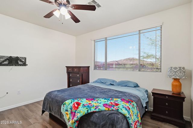 42424 N GAVILAN PEAK Parkway 28102, Anthem, AZ 85086