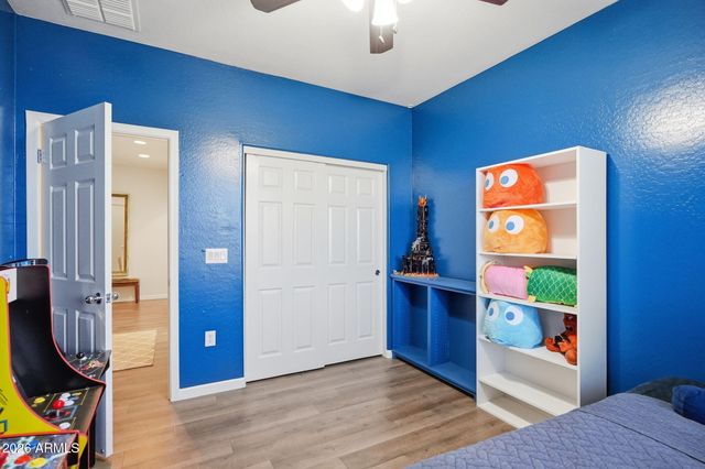 42424 N GAVILAN PEAK Parkway 28102, Anthem, AZ 85086
