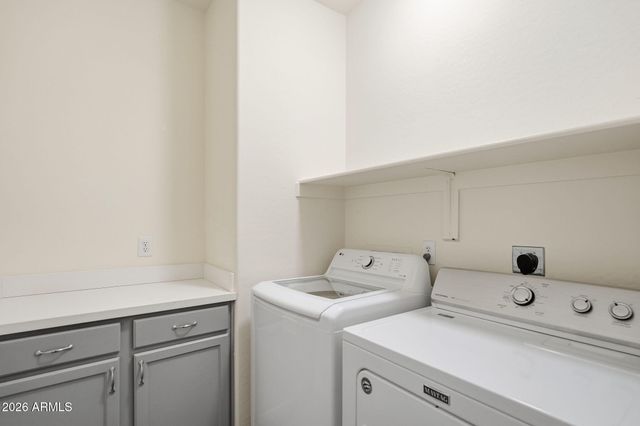 42424 N GAVILAN PEAK Parkway 28102, Anthem, AZ 85086