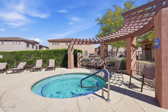 42424 N GAVILAN PEAK Parkway 28102, Anthem, AZ 85086
