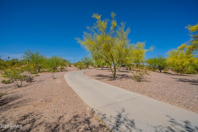 42424 N GAVILAN PEAK Parkway 28102, Anthem, AZ 85086