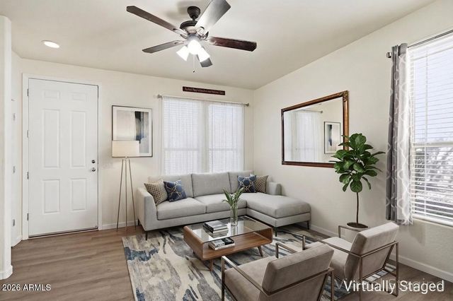 42424 N GAVILAN PEAK Parkway 28102, Anthem, AZ 85086