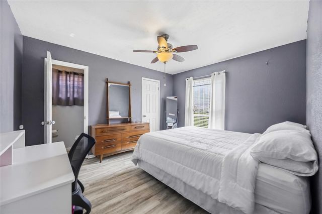 11011 Carlton Drive, Houston, TX 77047
