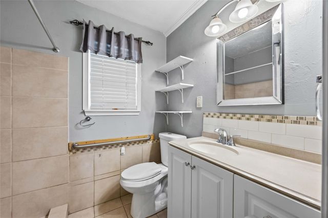 11011 Carlton Drive, Houston, TX 77047