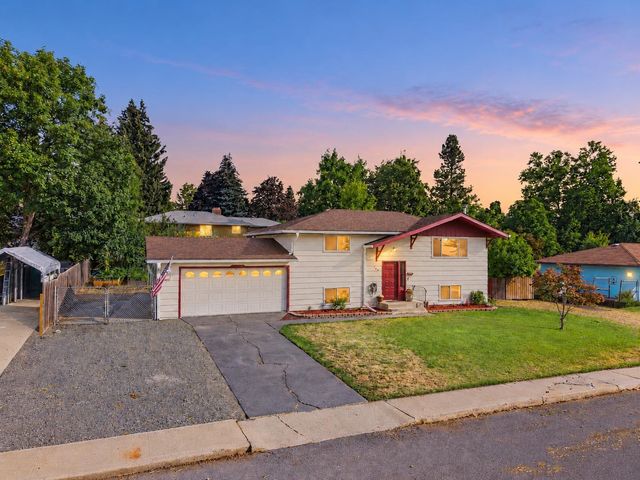 247 Walker Dr, Cheney, WA 99004 property photo
