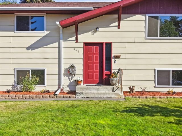 247 Walker Dr, Cheney, WA 99004