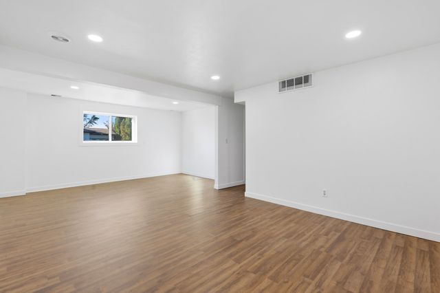 247 Walker Dr, Cheney, WA 99004