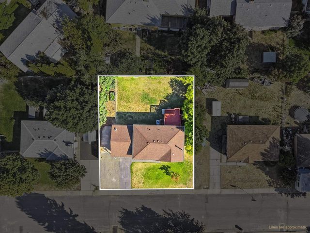 247 Walker Dr, Cheney, WA 99004