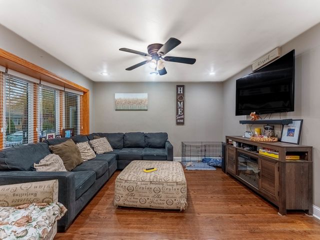 2030 N Leclaire Avenue, Chicago, IL 60639